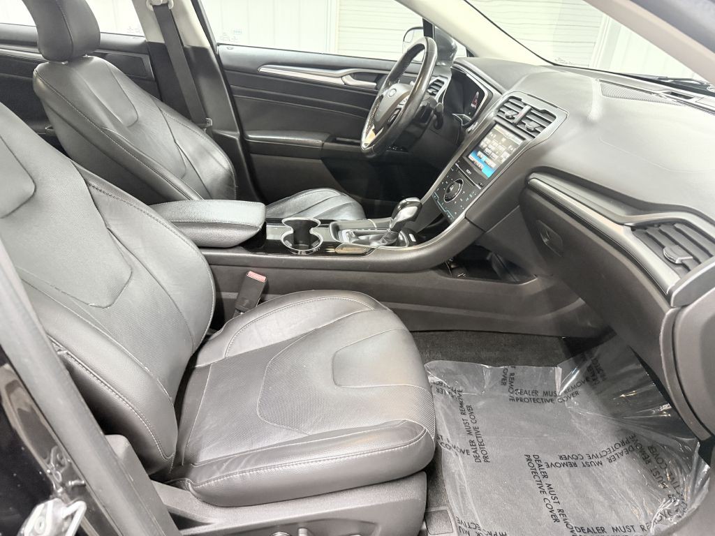 2015 Ford Fusion Image 31
