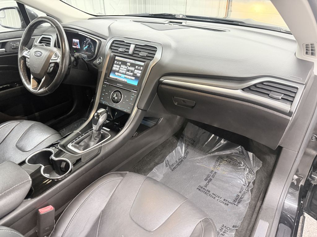 2015 Ford Fusion Image 32