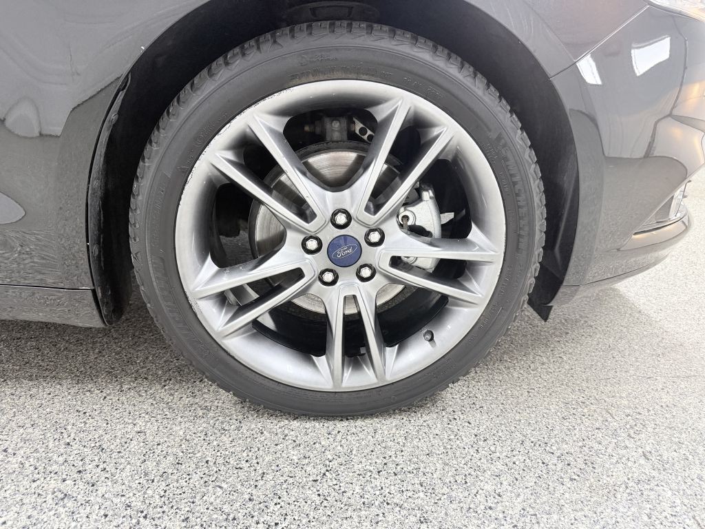 2015 Ford Fusion Image 34