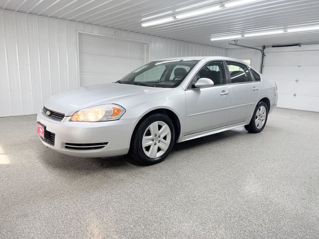 2011 Chevrolet Impala Image 3