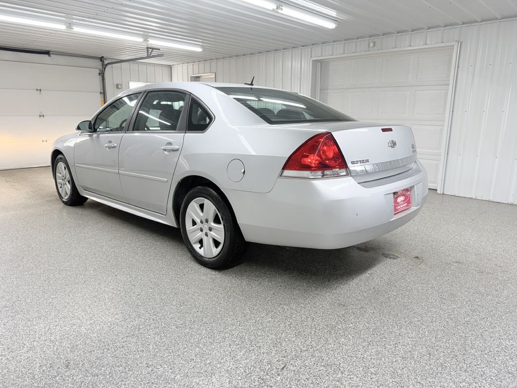 2011 Chevrolet Impala Image 4