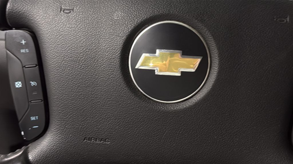 2011 Chevrolet Impala Image 16
