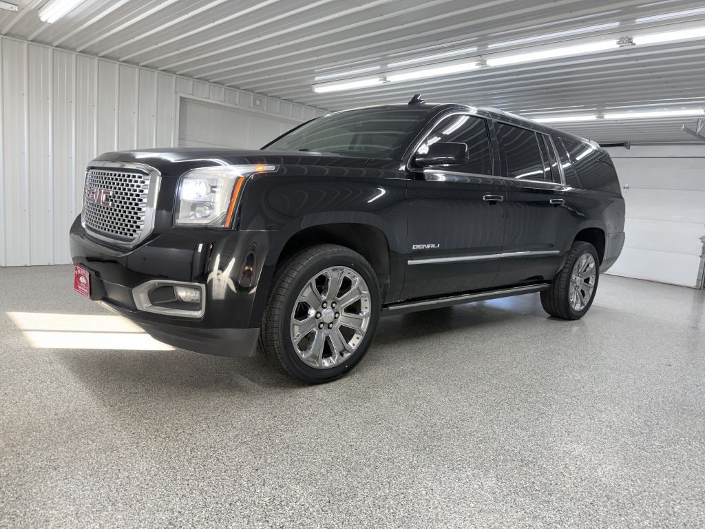 2016 GMC Yukon Image 3