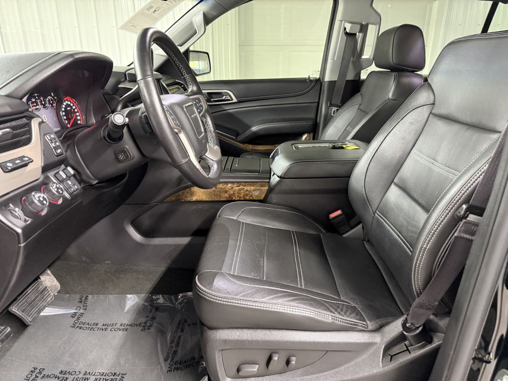 2016 GMC Yukon Image 12