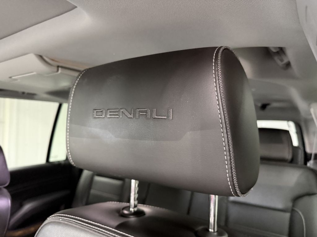 2016 GMC Yukon Image 14