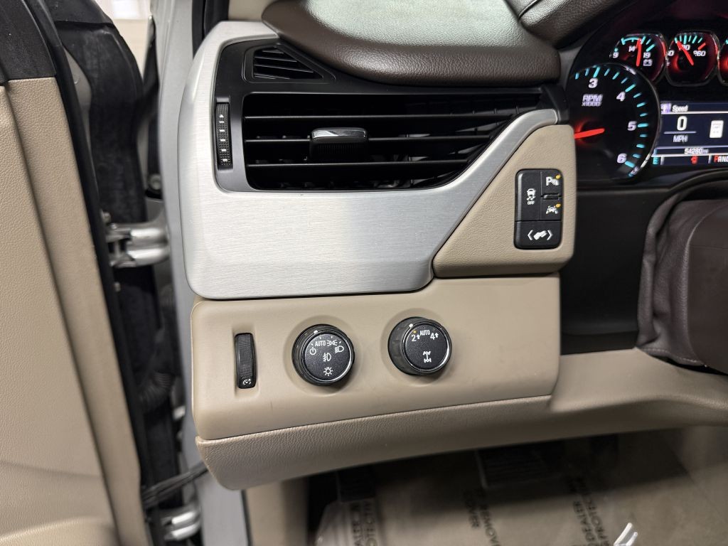 2019 GMC Yukon Image 17