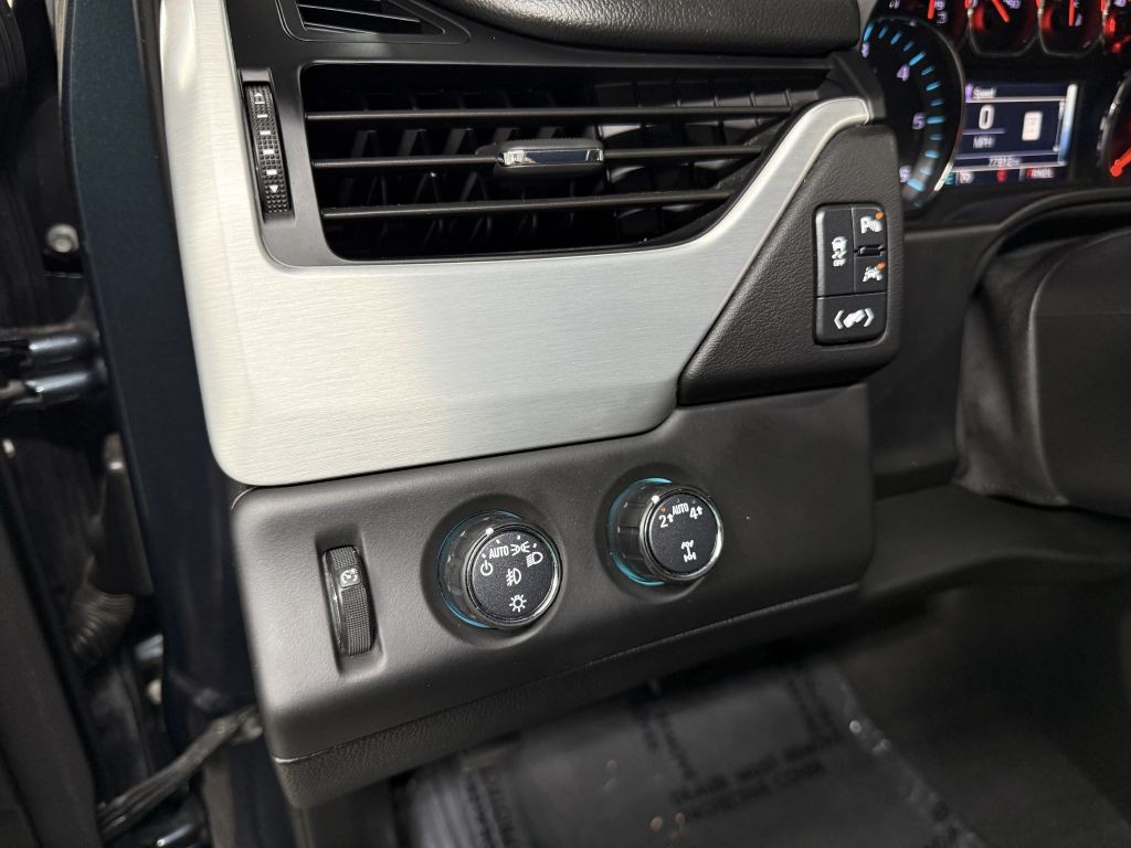 2020 GMC Yukon Image 20