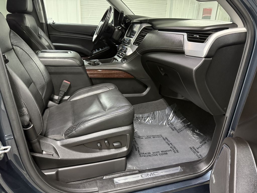 2020 GMC Yukon Image 42