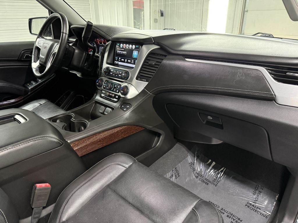 2020 GMC Yukon Image 44