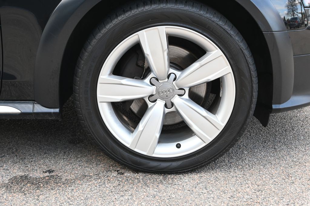 2013 Audi A4 Image 16