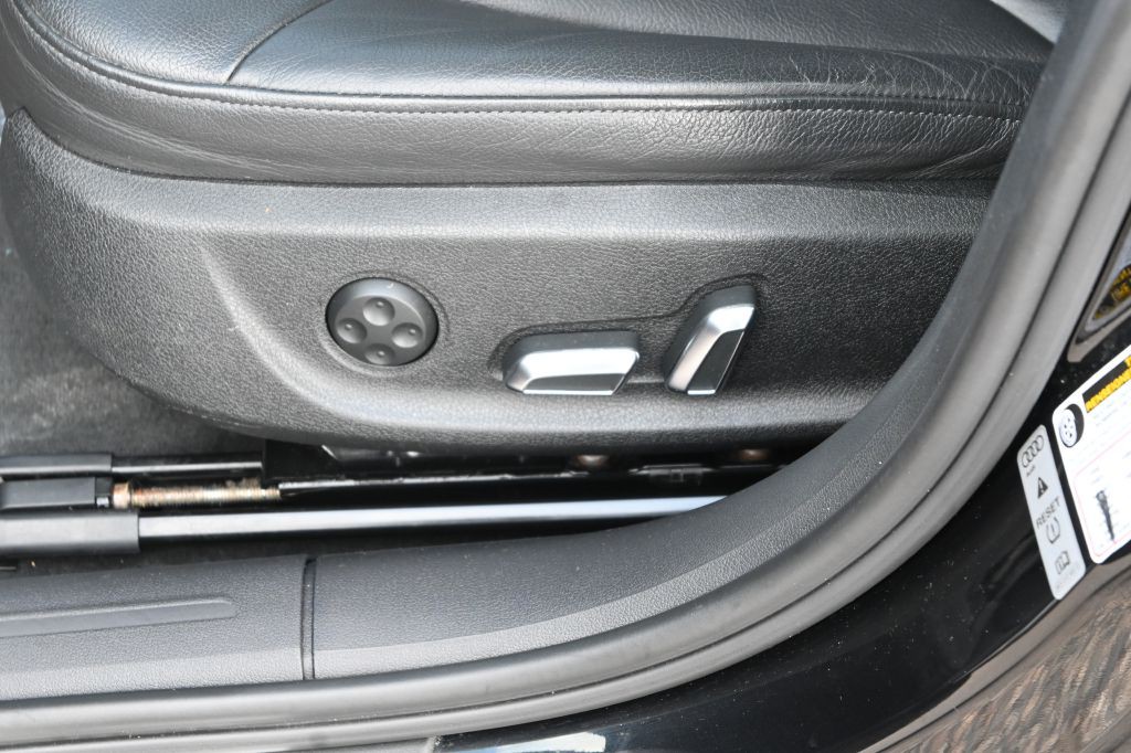 2013 Audi A4 Image 28