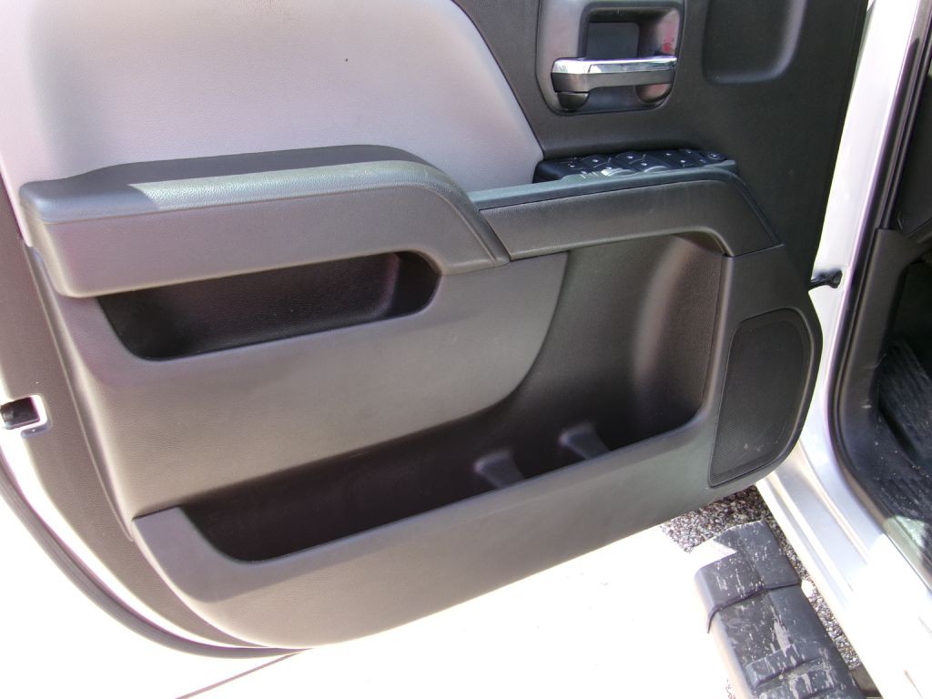2017 GMC Sierra Image 6