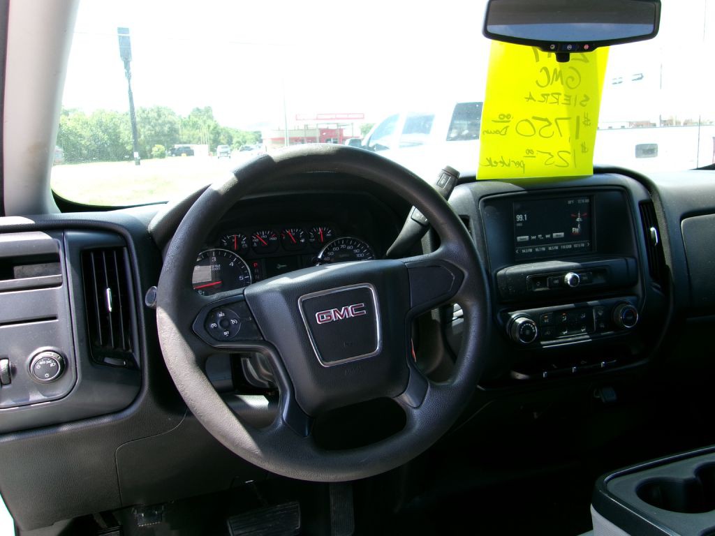 2017 GMC Sierra Image 11