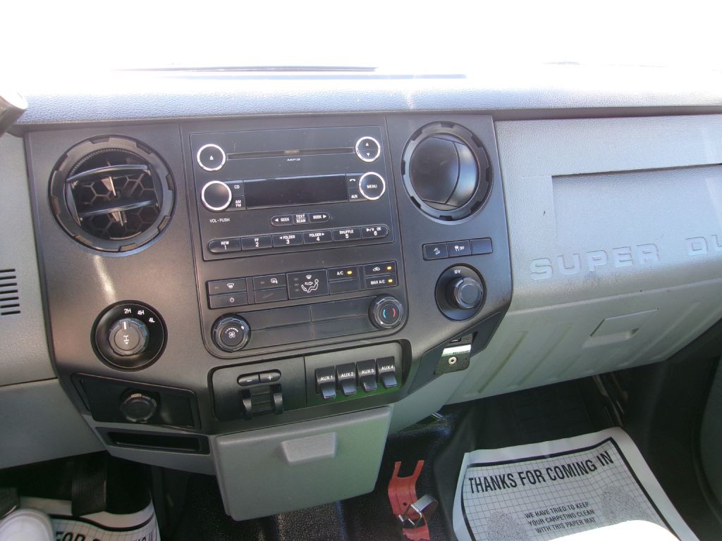 2014 Ford F-250 Image 11