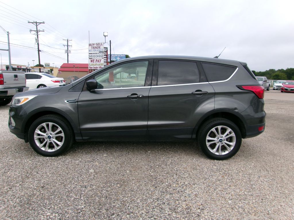 2019 Ford Escape Image 1