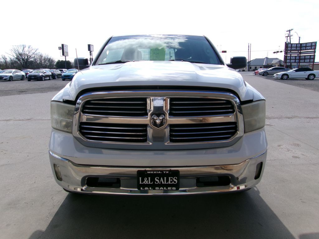 2014 RAM 1500 Image 2