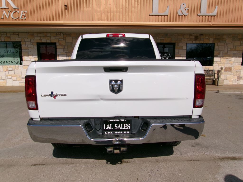 2014 RAM 1500 Image 4