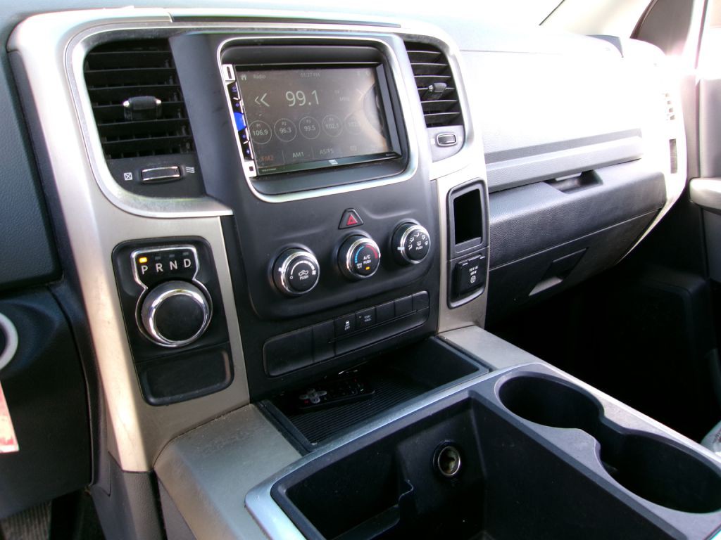 2014 RAM 1500 Image 11