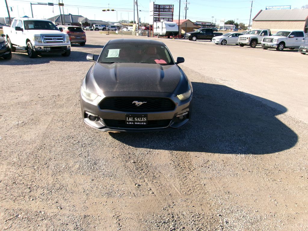 2015 Ford Mustang Image 2