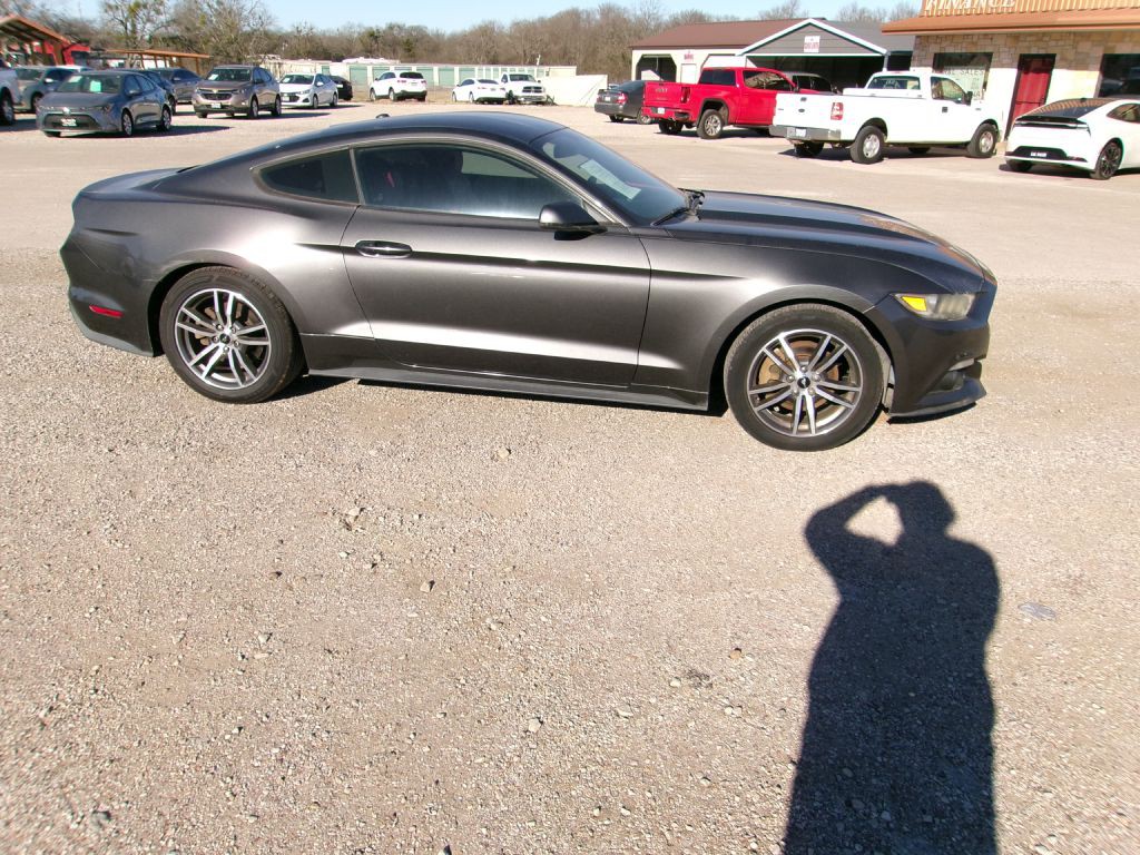 2015 Ford Mustang Image 3