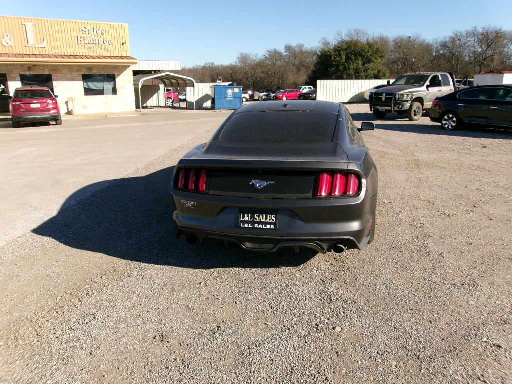 2015 Ford Mustang Image 4