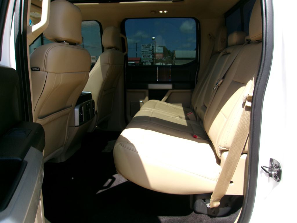 2015 Ford F-150 Image 11