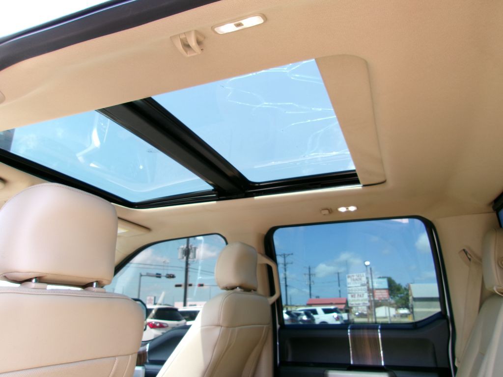 2015 Ford F-150 Image 12