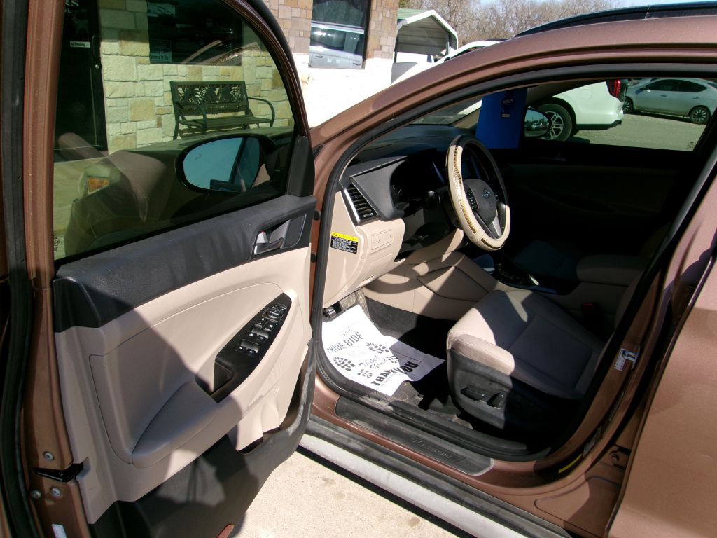 2017 Hyundai Tucson Image 5