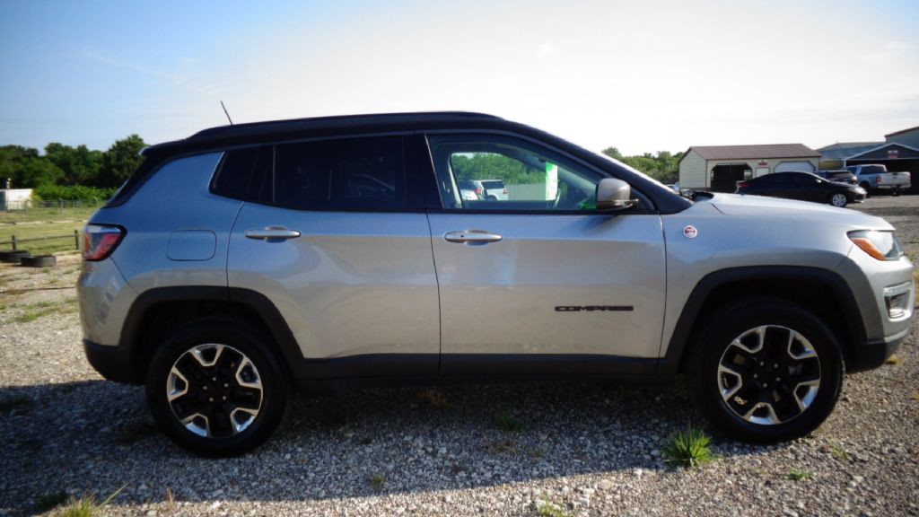2018 Jeep Compass Image 3