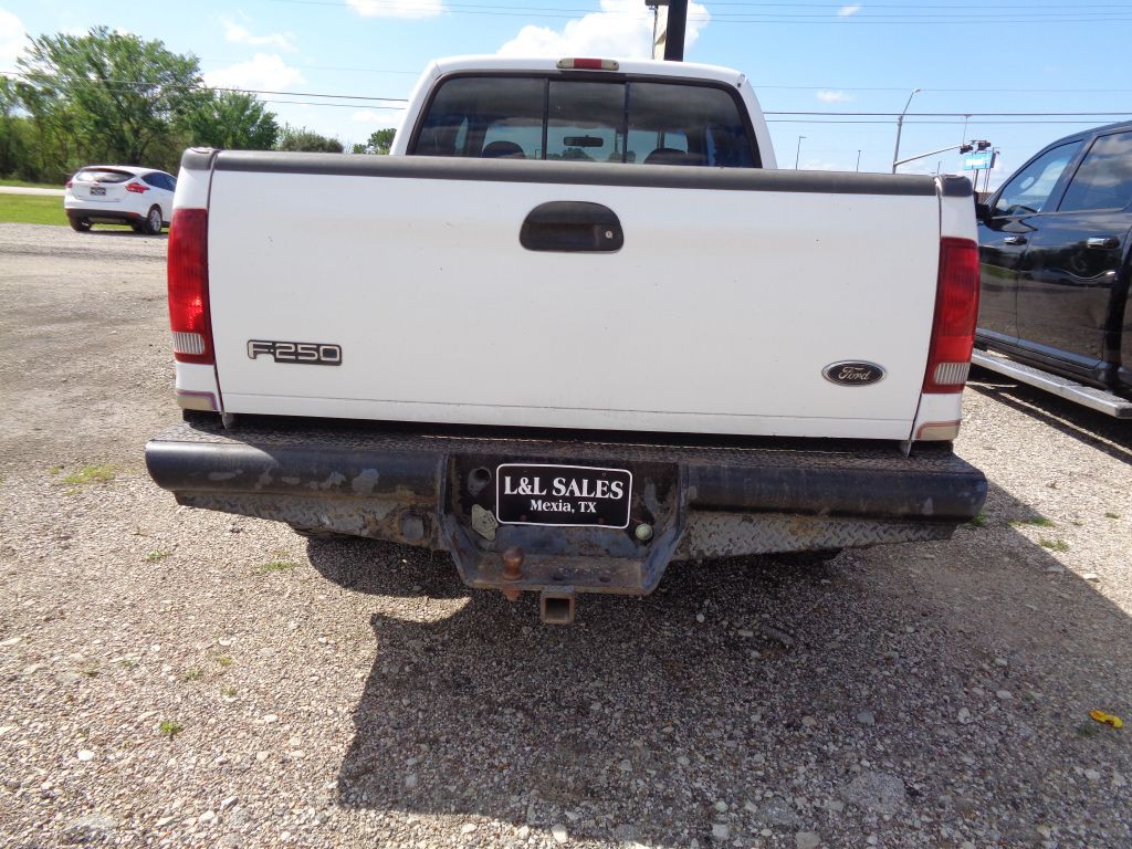 1999 Ford F-250 Image 4