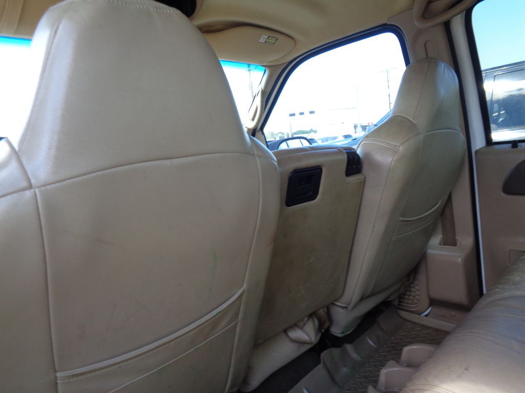 1999 Ford F-250 Image 11