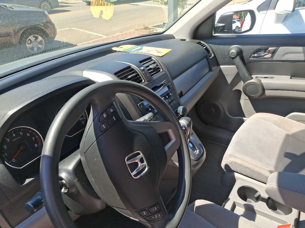 2011 Honda CR-V Image 2