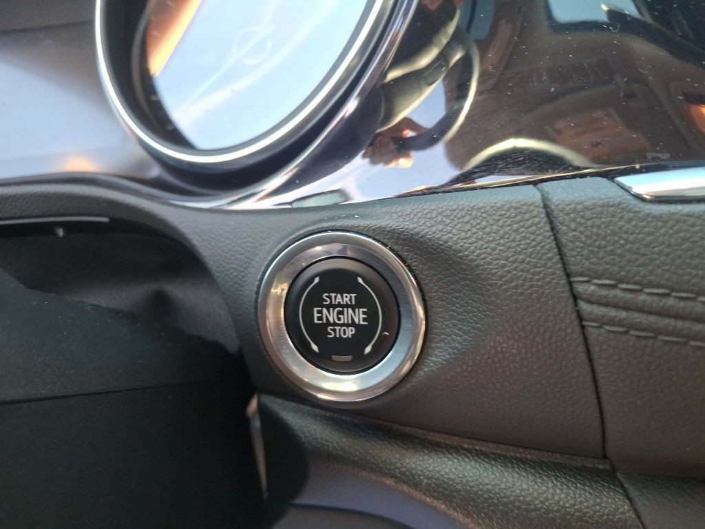 2023 Buick Enclave Image 7
