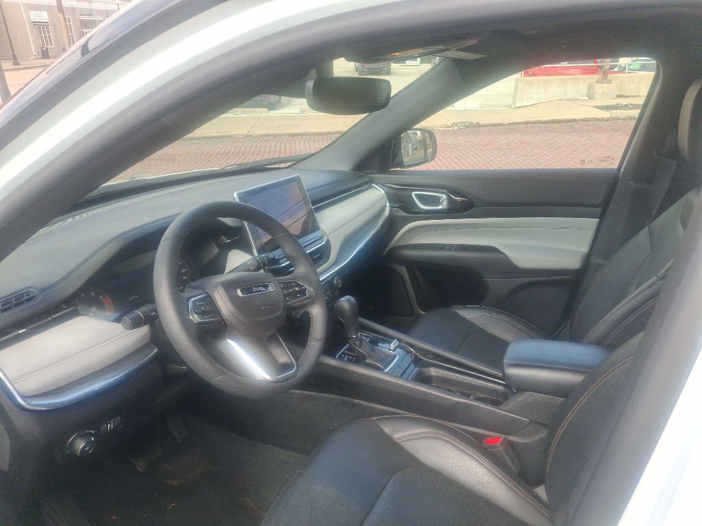 2023 Jeep Compass Image 5