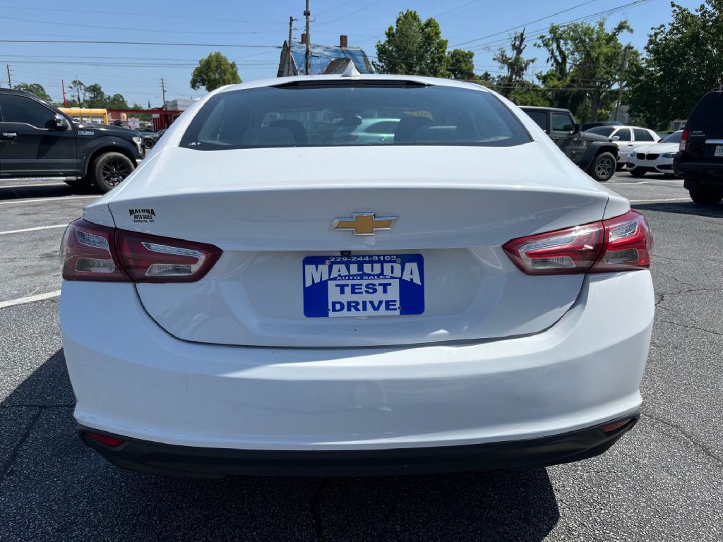 2020 Chevrolet Malibu Image 4