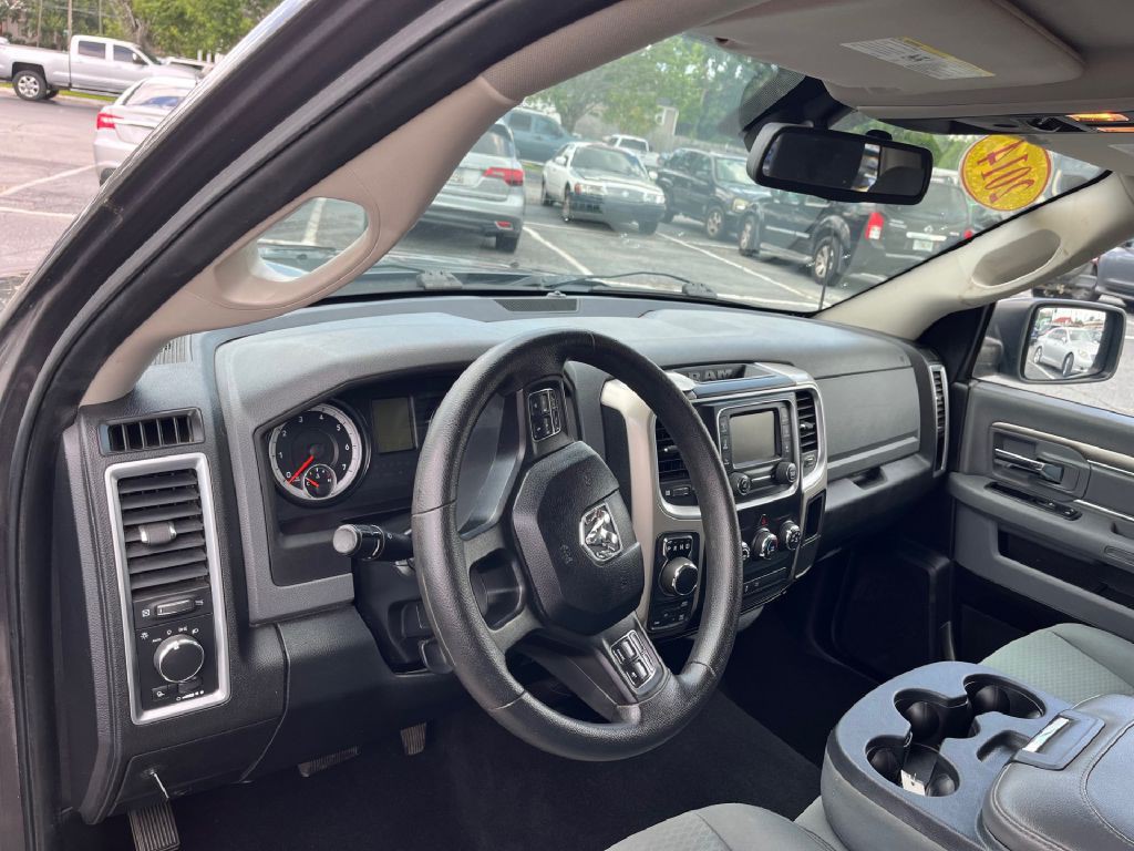 2014 RAM 1500 Image 7
