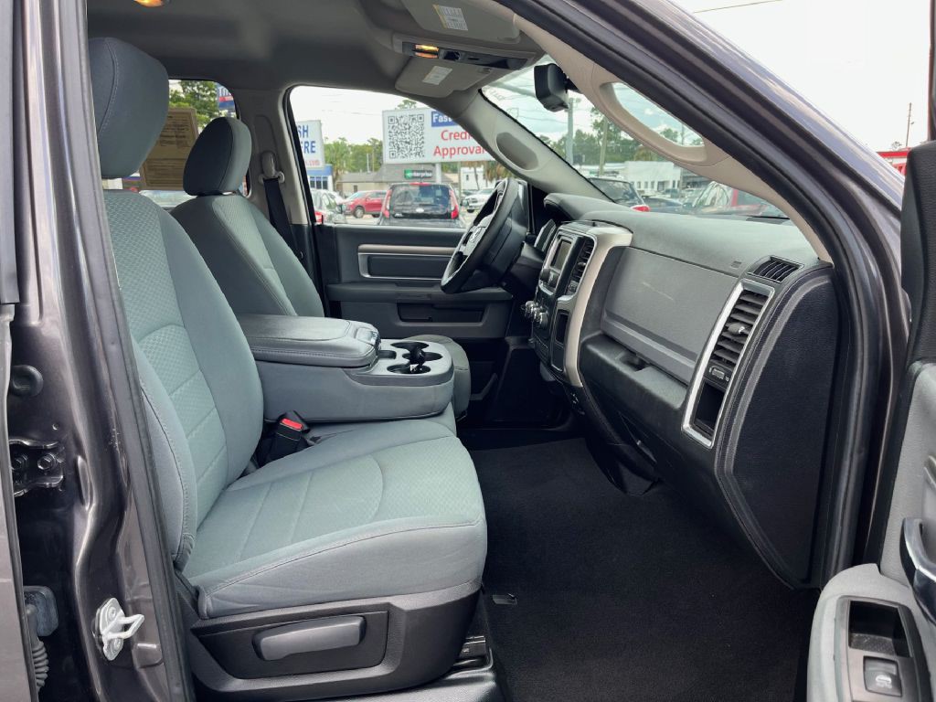 2014 RAM 1500 Image 10