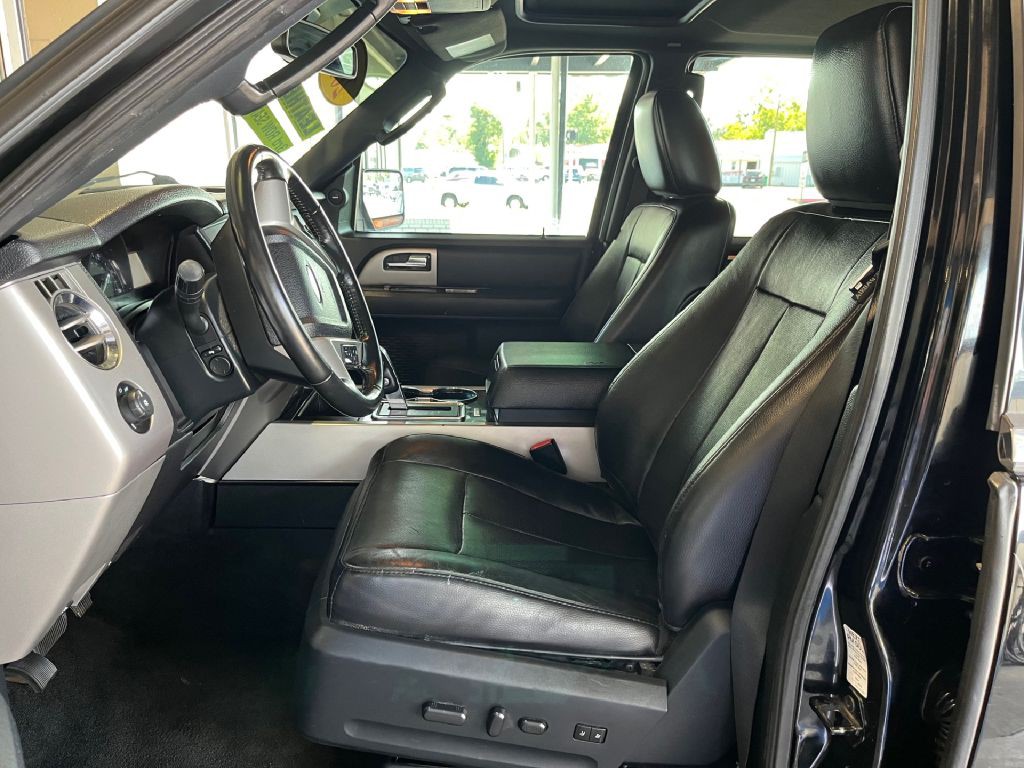 2017 Ford Expedition Image 7