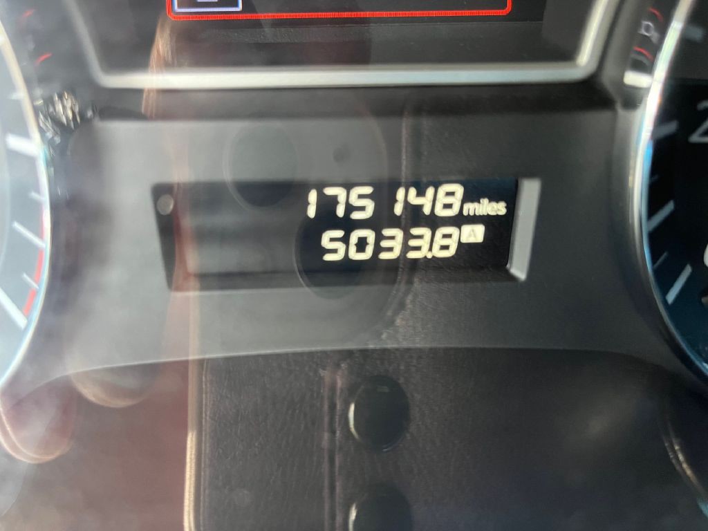 2015 Nissan Altima Image 12