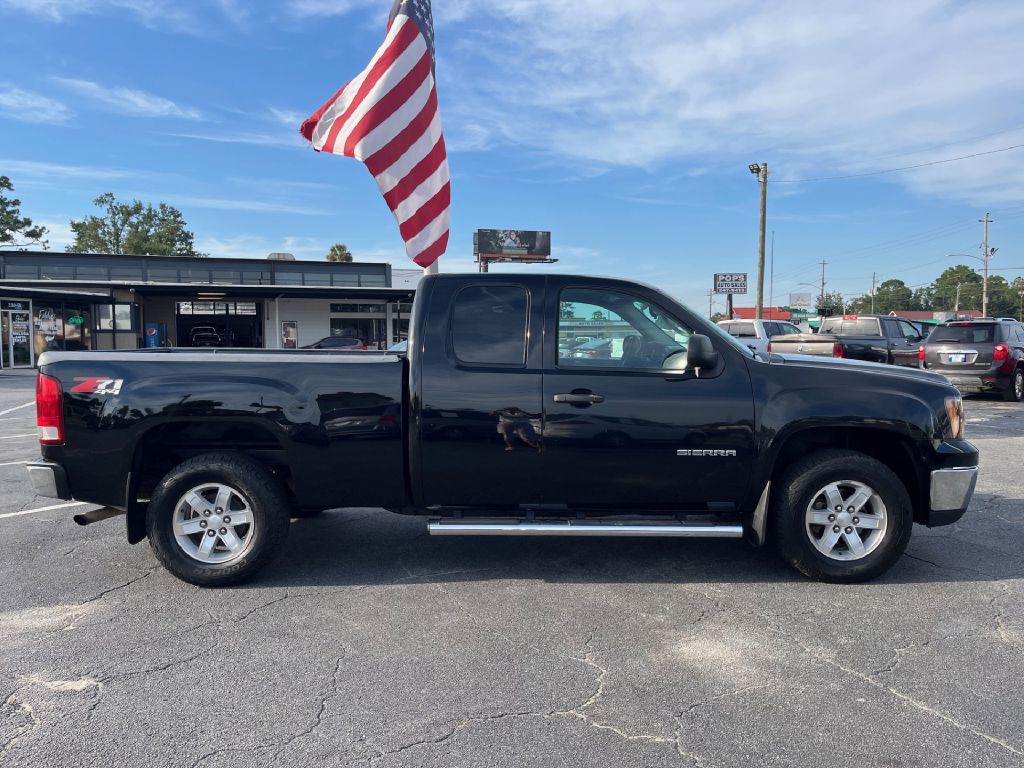 2012 GMC Sierra 1500 Image 2