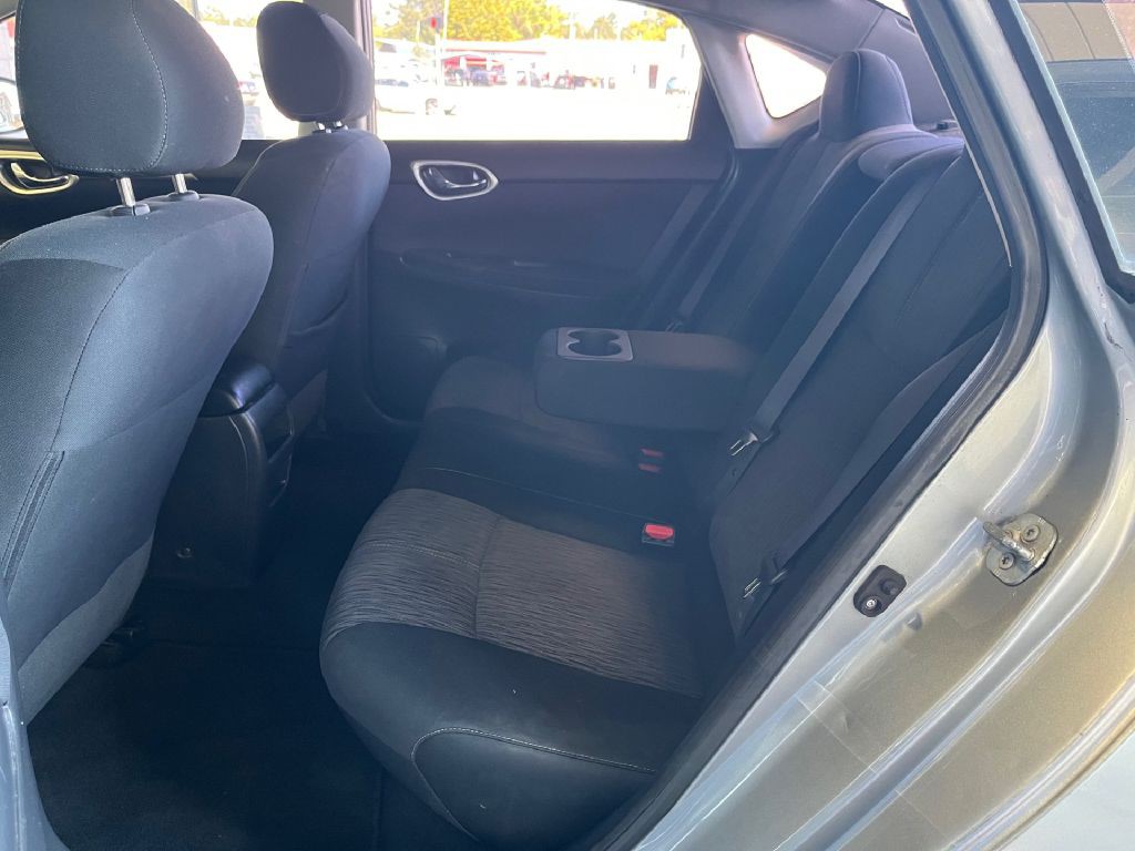 2014 Nissan Sentra Image 12