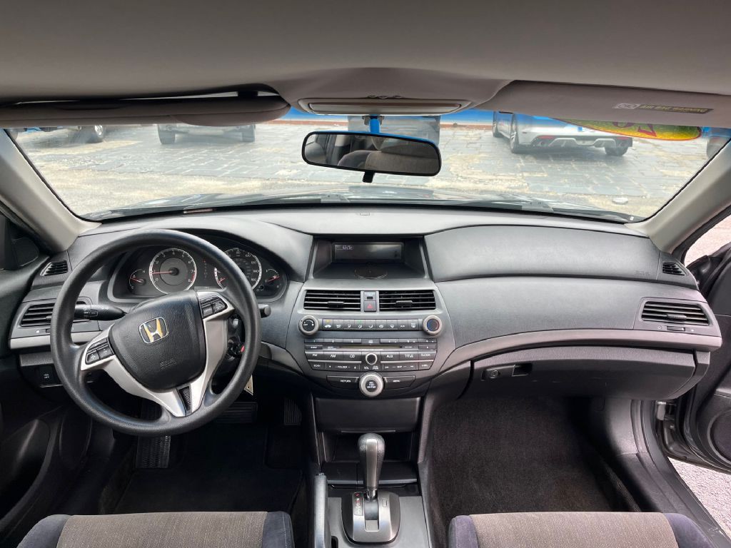2008 Honda Accord Image 10