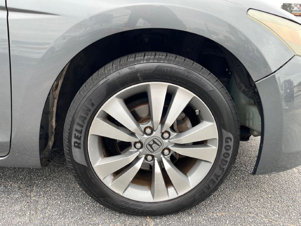 2008 Honda Accord Image 15