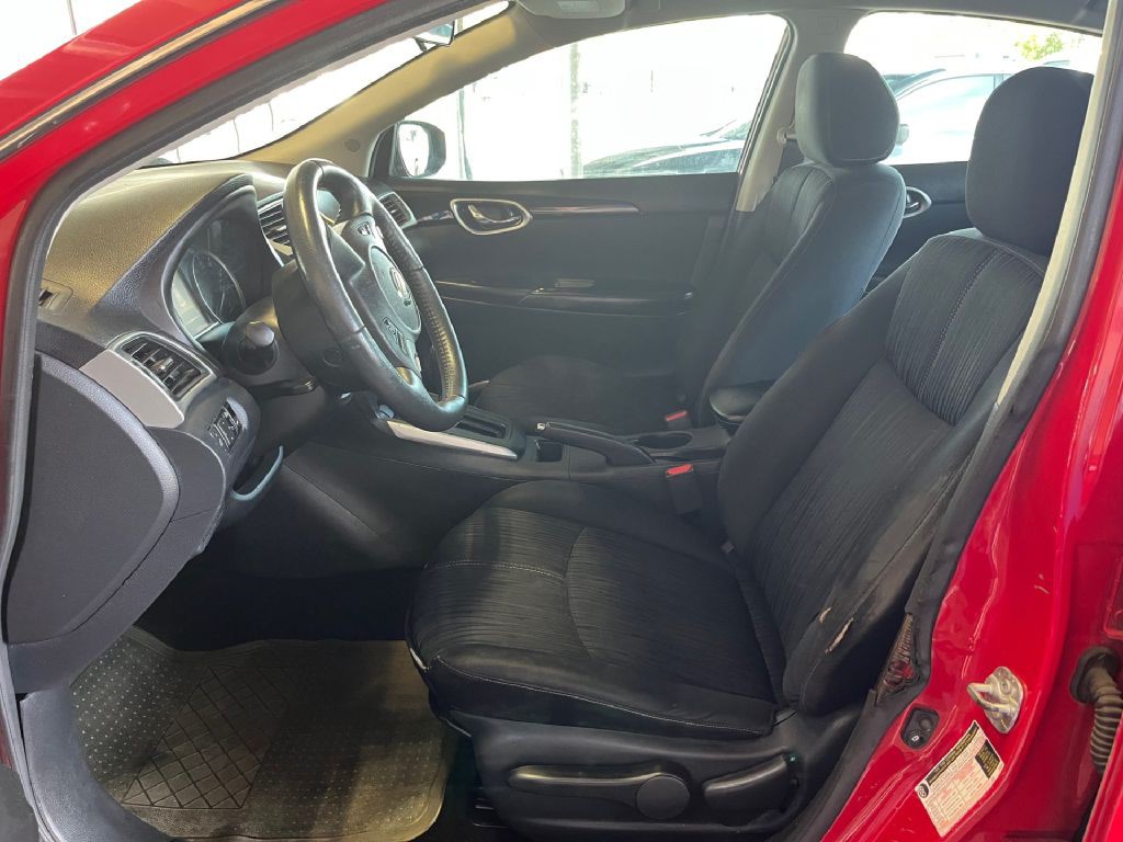 2016 Nissan Sentra Image 7