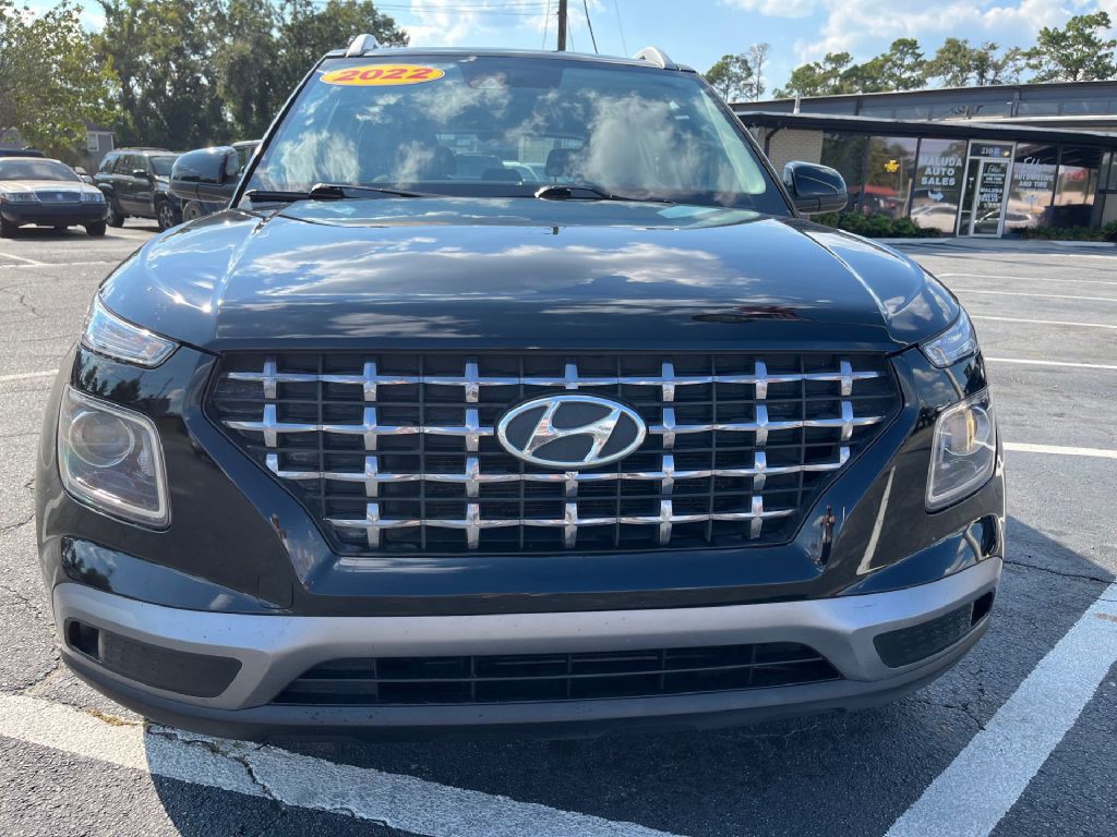 2022 Hyundai Venue Image 3