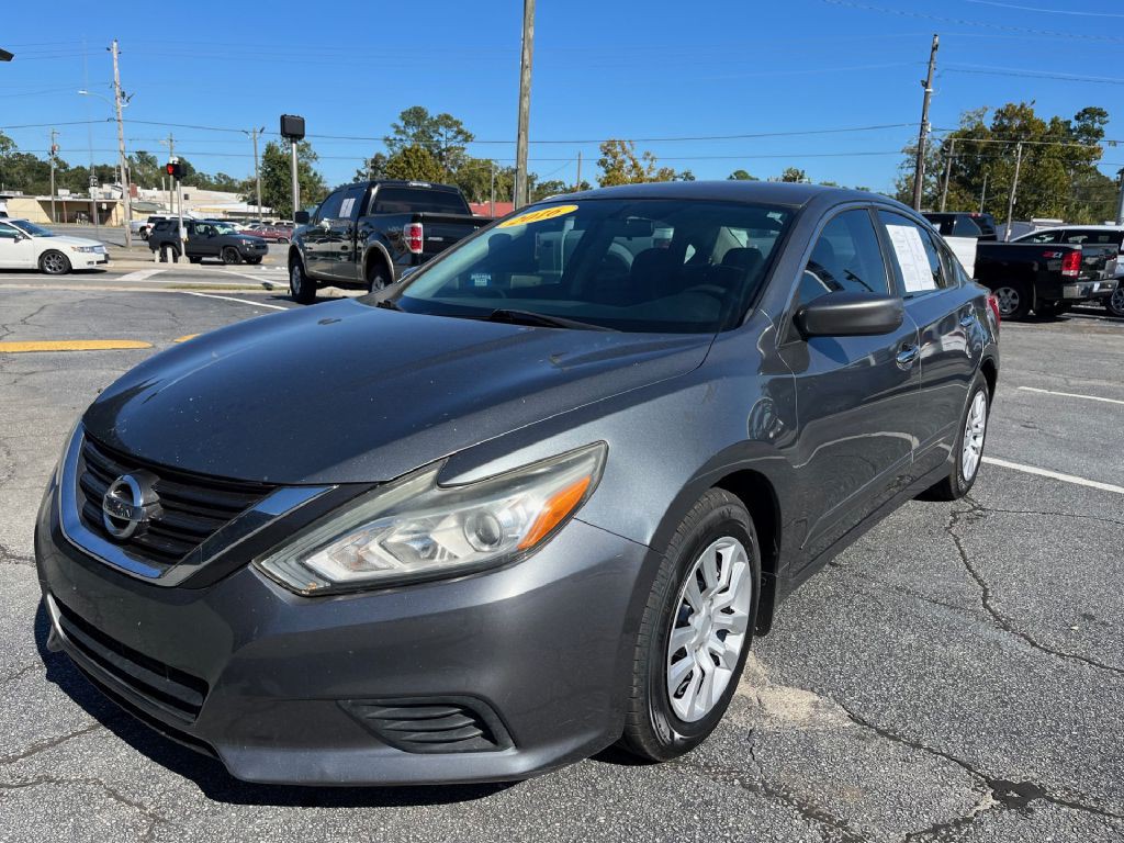 2016 Nissan Altima Image 4