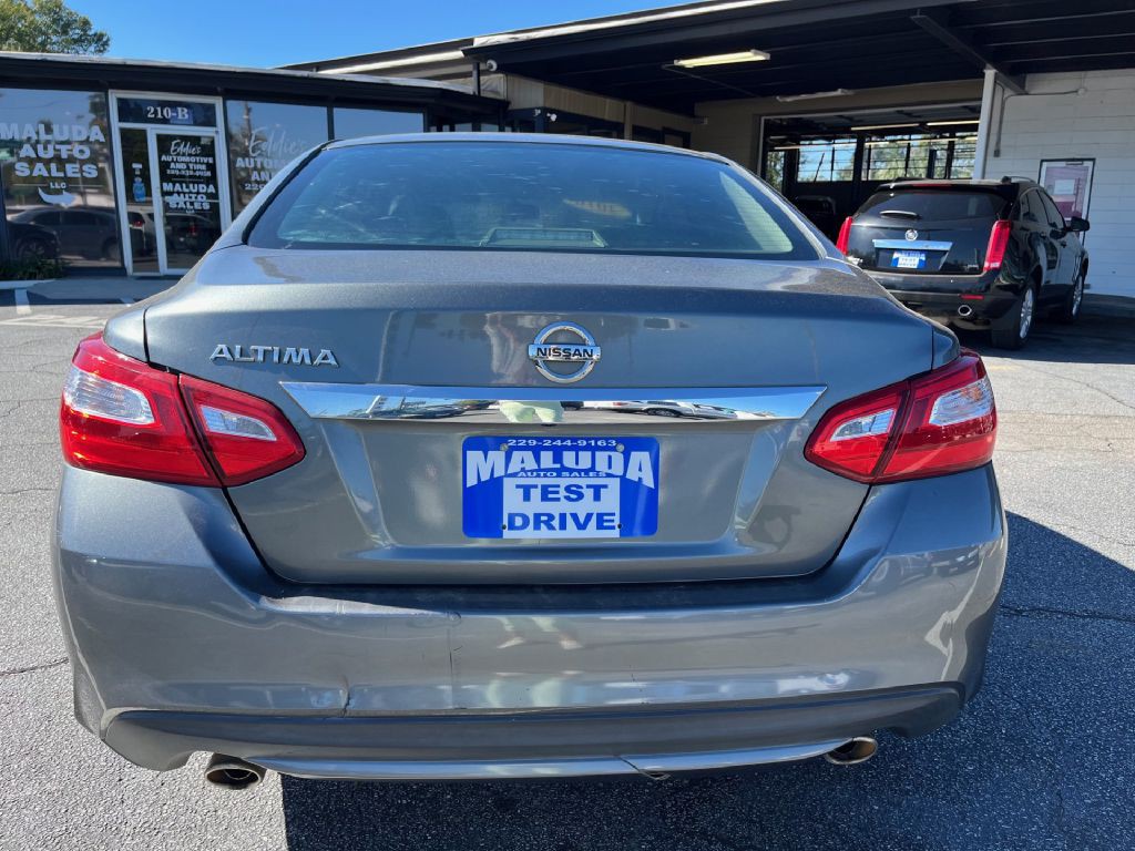 2016 Nissan Altima Image 6