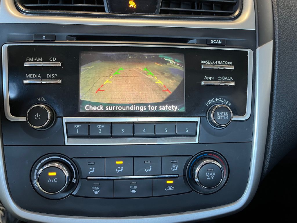 2016 Nissan Altima Image 15