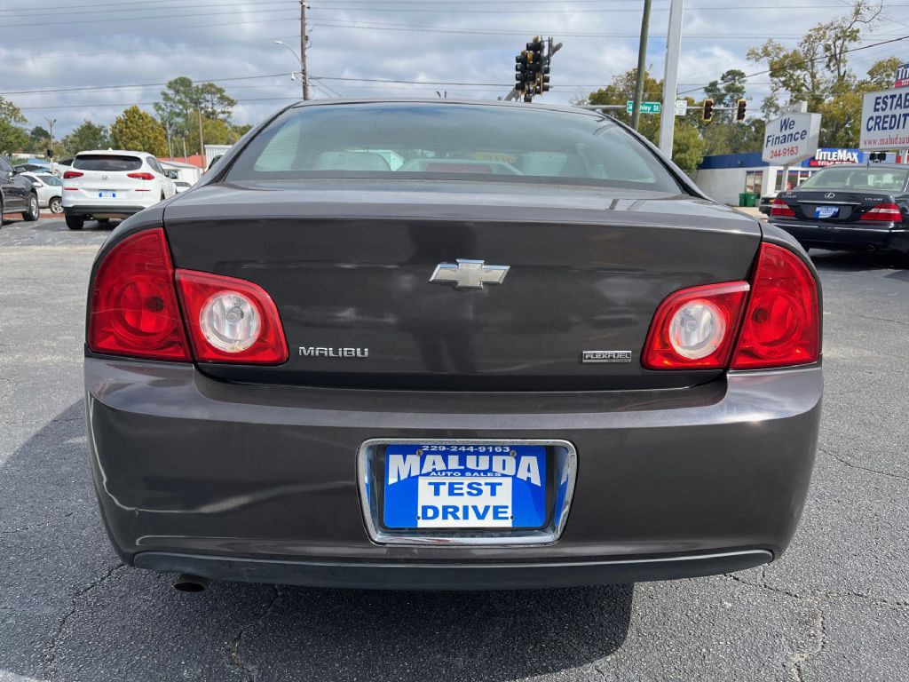2010 Chevrolet Malibu Image 6