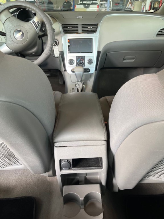 2010 Chevrolet Malibu Image 12